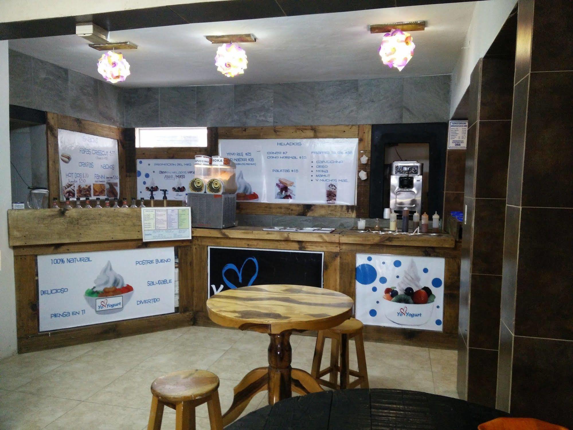 Humble Bumble Hostel Playa del Carmen Luaran gambar